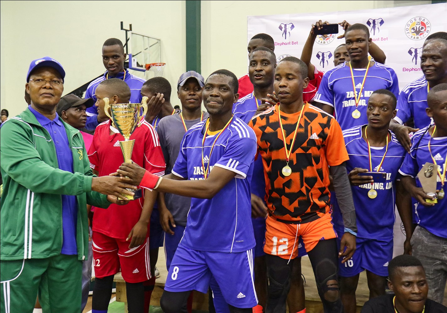 ESCIDE maior medalhada dos X Jogos da UEM